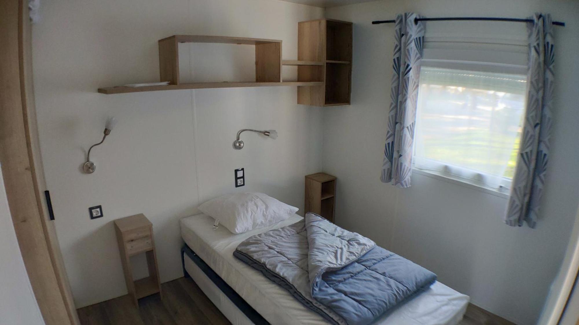 Mobil Home Tout Confort - Cote Landaise Saint-Julien-en-Born Exterior photo